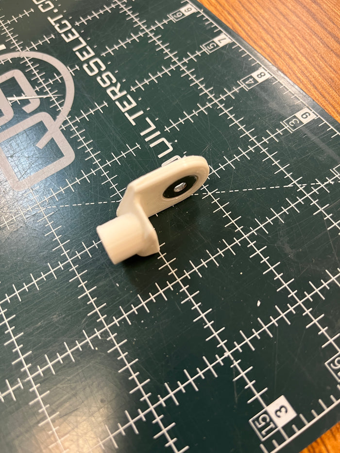 . 7 series thread guide must have helps prevents thread jams and nests Bernina Jeff Sewing Machine Tools Supplies Accessories