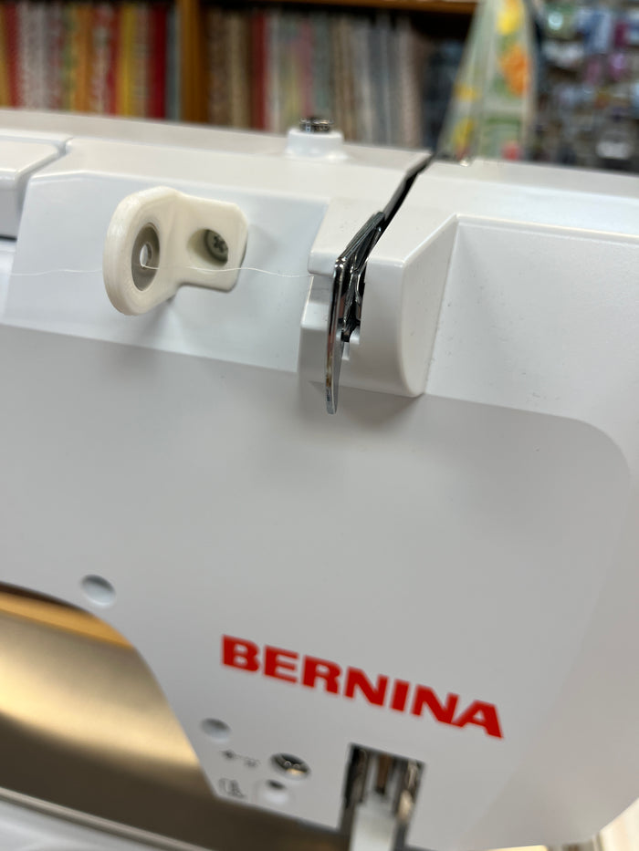 . 7 series thread guide must have helps prevents thread jams and nests Bernina Jeff Sewing Machine Tools Supplies Accessories