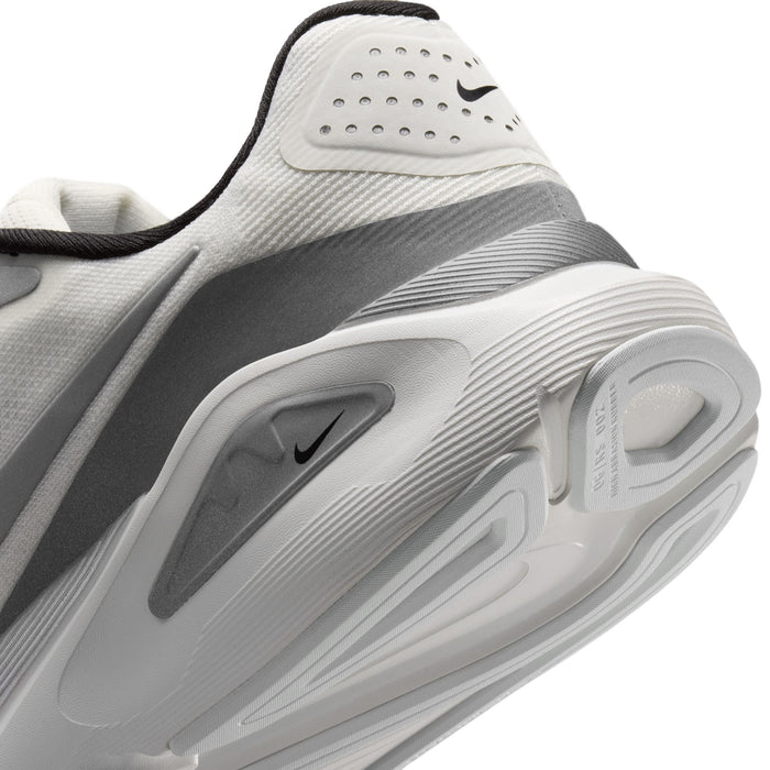 Men's Nike Structure 26 - 100 - WHITE/BLACK