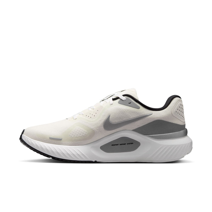 Men's Nike Structure 26