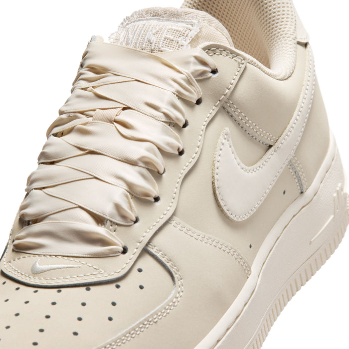 Women's Nike Air Force 1 Retro Premium - 100OATME